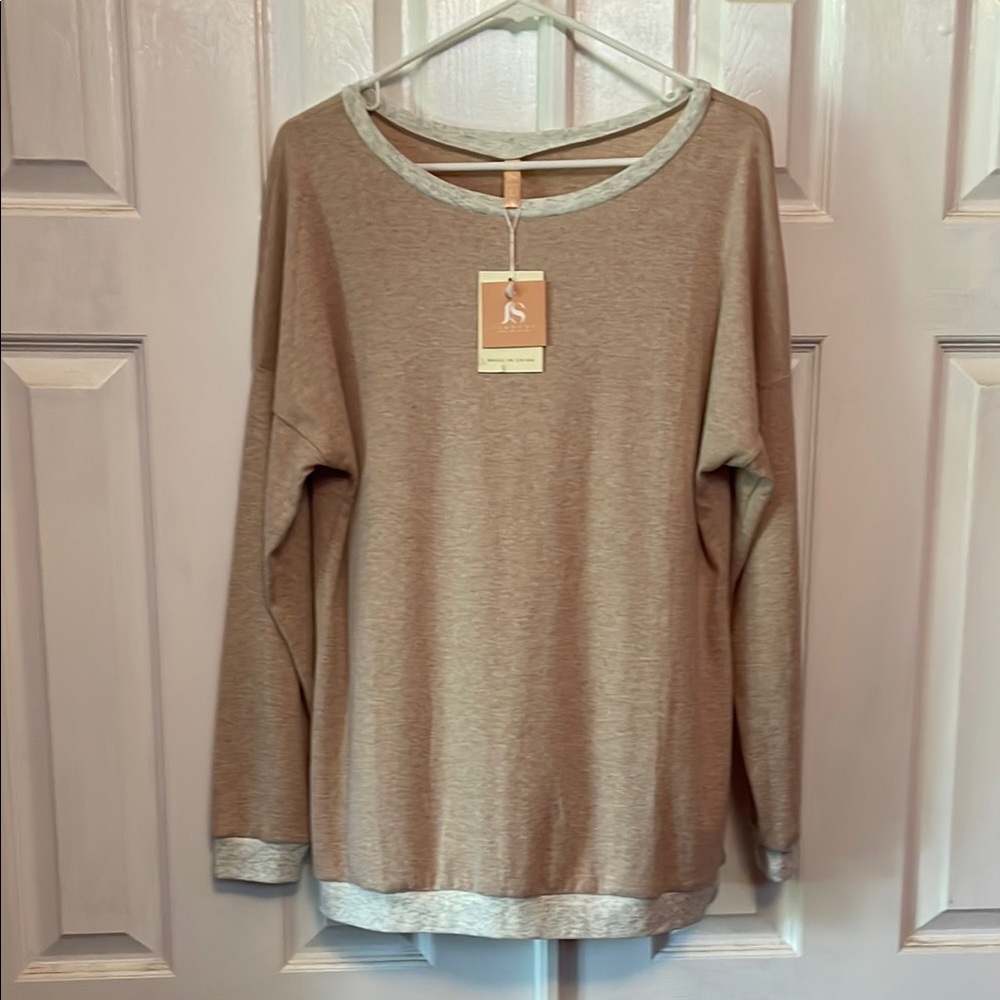 NWT Women's Tan Sweatshirt